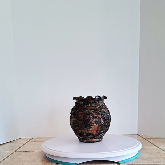 Converted glass vase to a piece of art - Picture 3 of 3